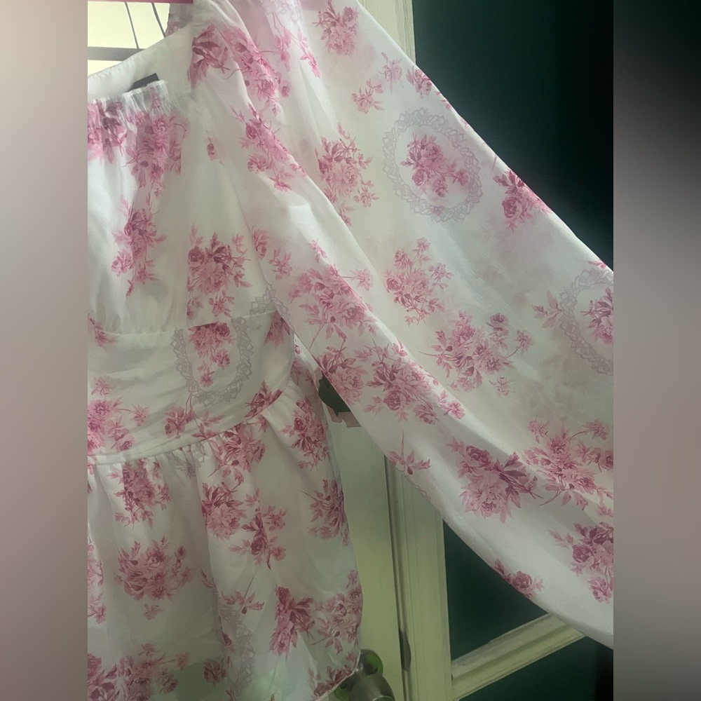 Floral Peplum Blouse - Picture 6 of 8